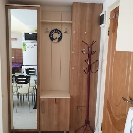 Deluxe Double En Royal Penthouse 6 Beds * Kuşadası