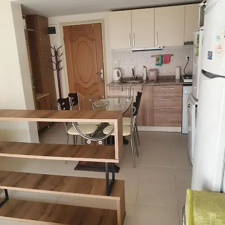 Deluxe Double En Royal Penthouse 6 Beds * Kusadası